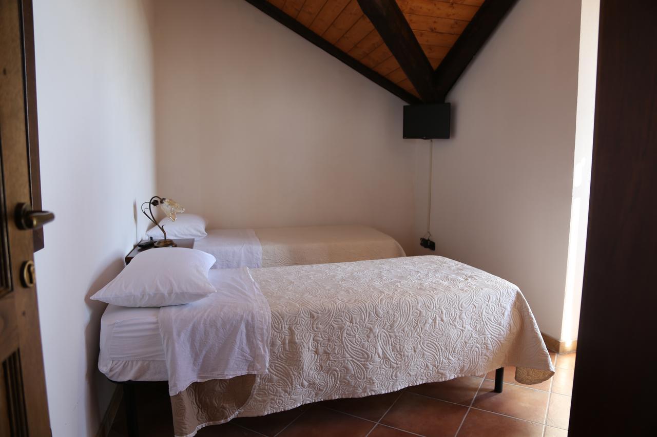 Agriturismo Pirara Sant'Angelo  Eksteriør bilde